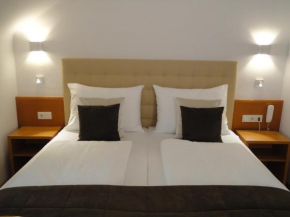 Гостиница City Hotel Albrecht  Швехат - Мансвёрт